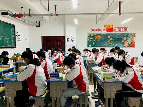 江西工业技工学校：点亮技能之光，成就出彩人生
